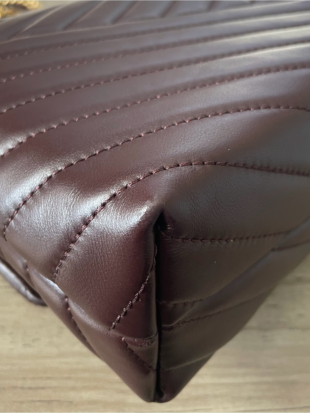 Tory Burch Kira Chevron Quilted Convertible Shoulder Bag - Picture 10 of 14